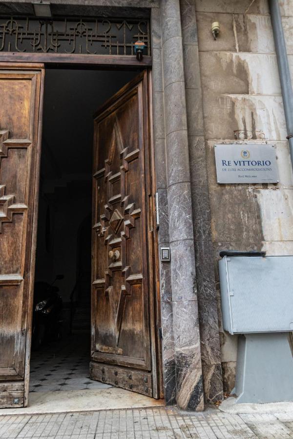 Bed and Breakfast Re Vittorio De Luxe à Messine Extérieur photo